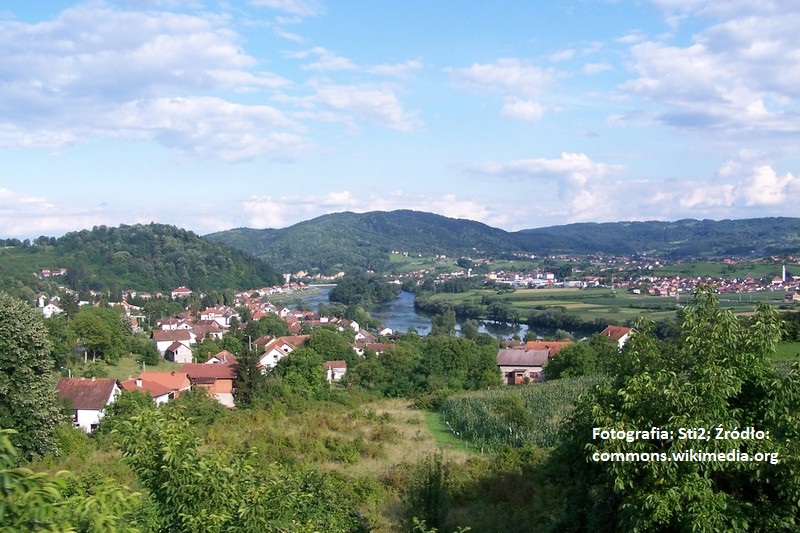 Hrvatska Kostajnica: Królowa Uny i Kasztanowa Perła Chorwacji